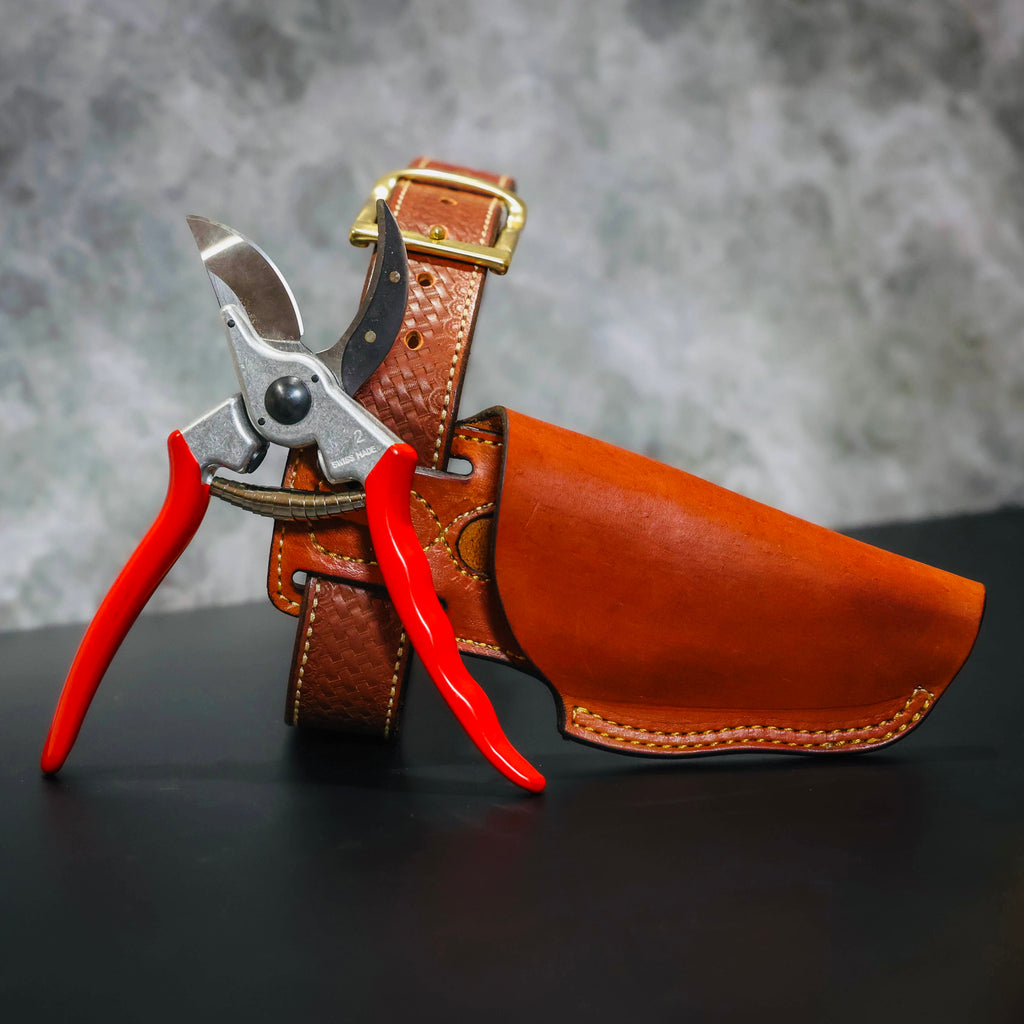 Handmade leather sheath for Corona Shears ACR Design Co