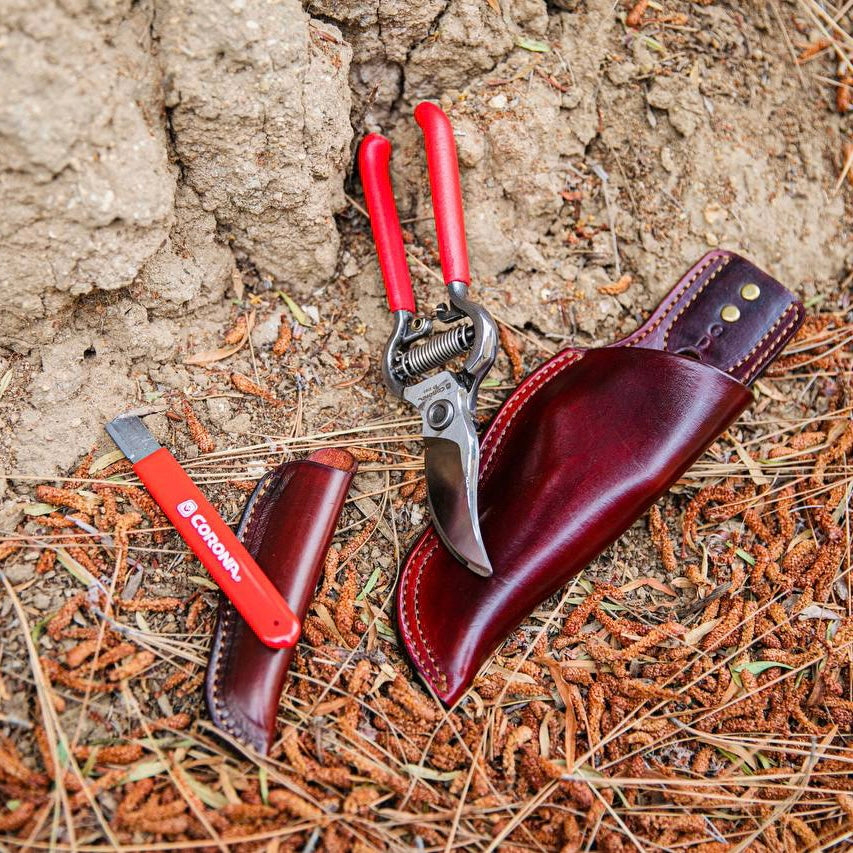 Handmade leather sheath for Corona Shears ACR Design Co